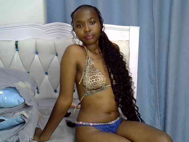 Prettyxoxo webcam
