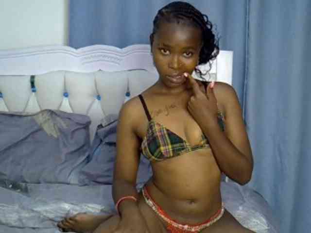Prettyxoxo webcam