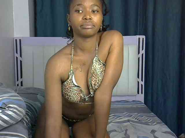 Prettyxoxo webcam