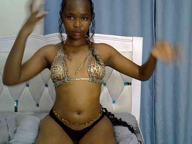 Prettyxoxo webcam