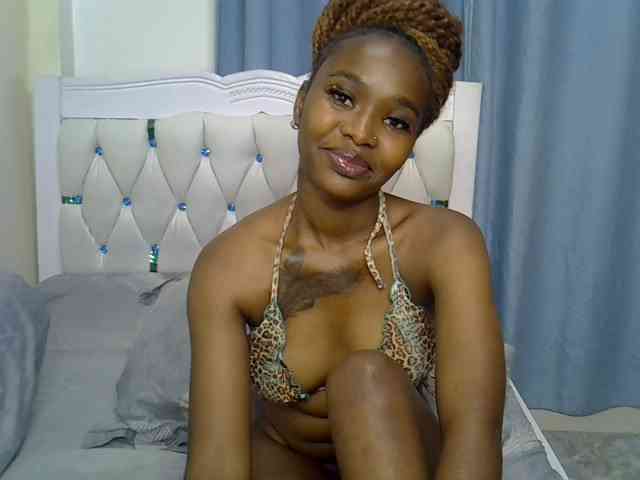 Prettyxoxo webcam