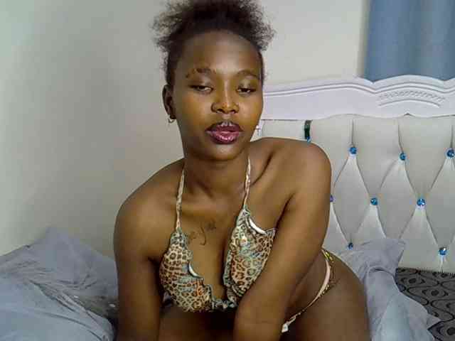 Prettyxoxo webcam