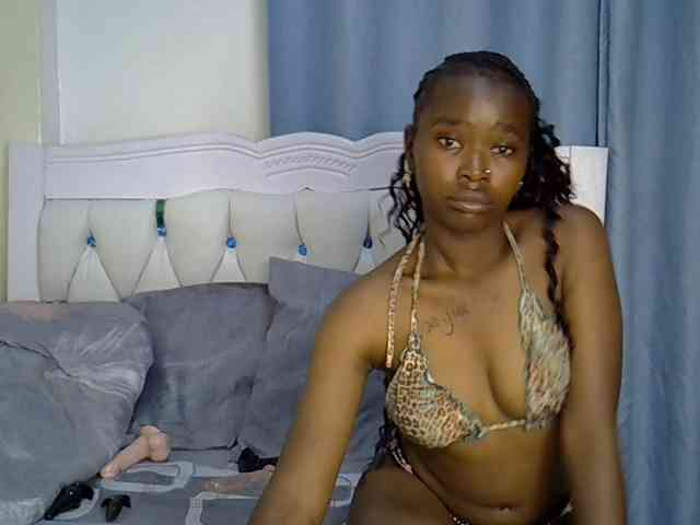 Prettyxoxo webcam