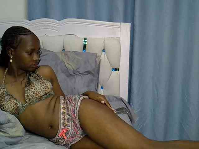 Prettyxoxo webcam