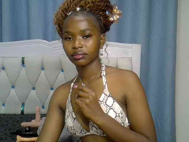 Prettyxoxo webcam