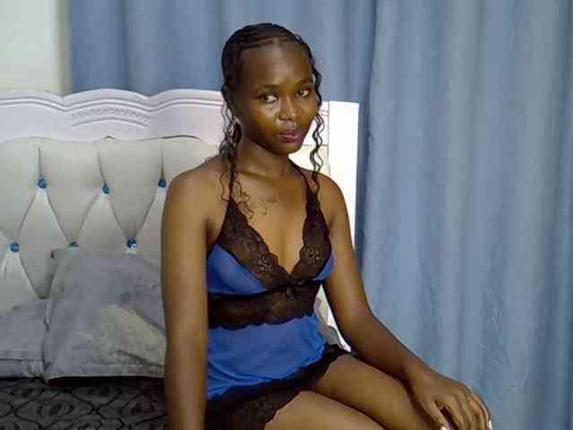Prettyxoxo webcam