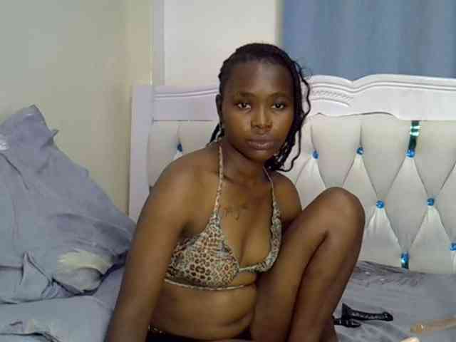 Prettyxoxo webcam
