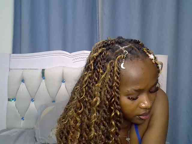 Prettyxoxo webcam