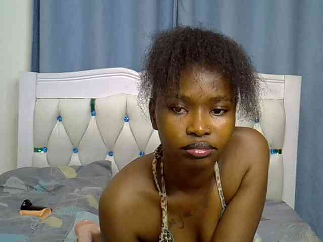 Prettyxoxo webcam