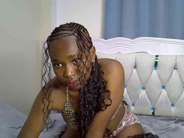Prettyxoxo webcam