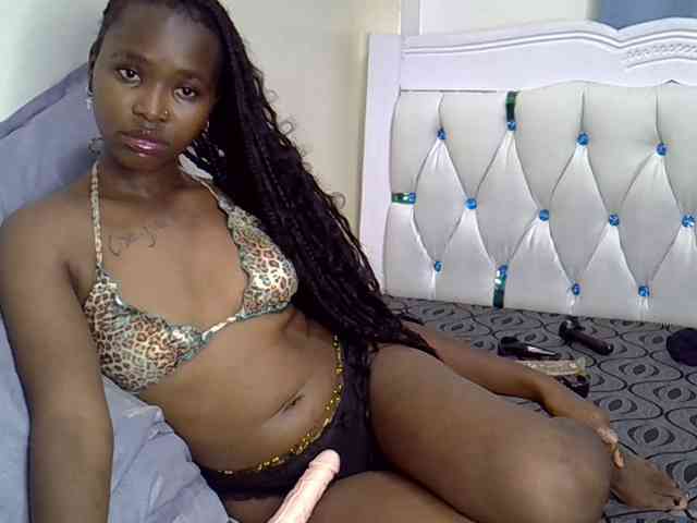 Prettyxoxo webcam