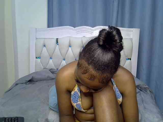 Prettyxoxo webcam
