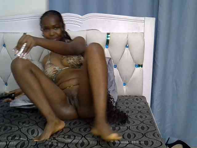 Prettyxoxo webcam