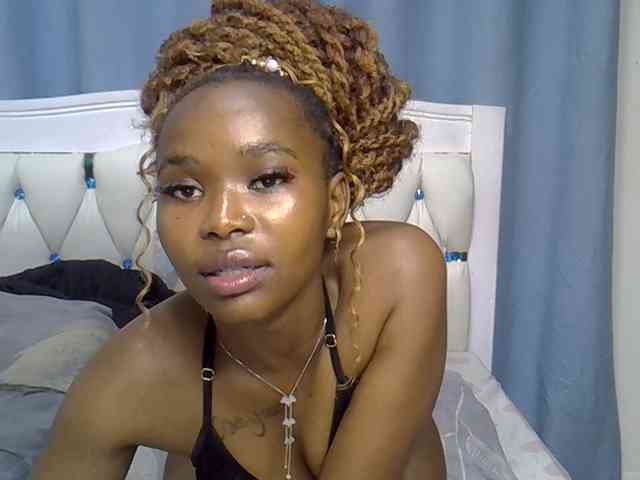 Prettyxoxo webcam