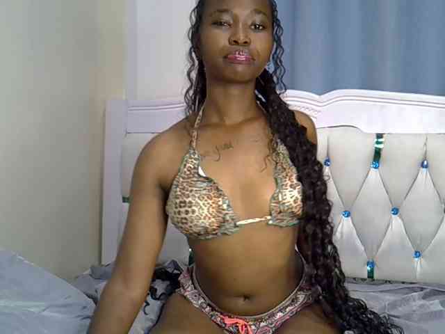 Prettyxoxo webcam
