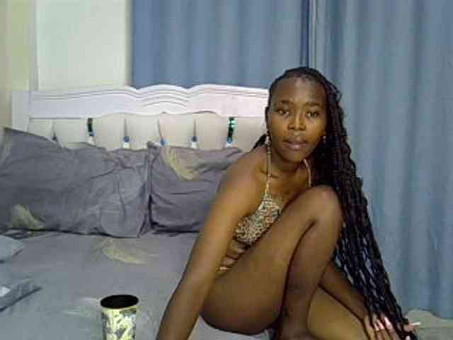 Prettyxoxo webcam