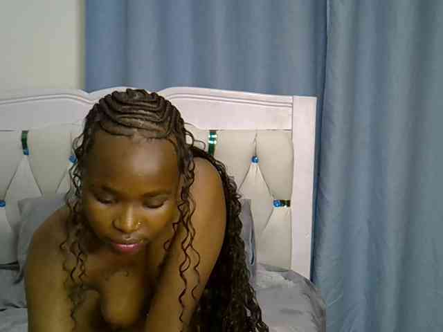 Prettyxoxo webcam