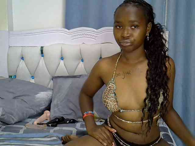 Prettyxoxo webcam