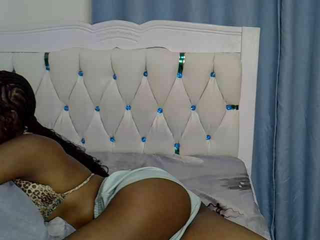 Prettyxoxo webcam