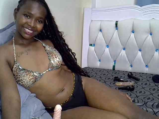 Prettyxoxo webcam