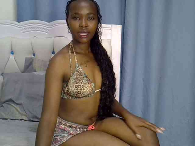 Prettyxoxo webcam