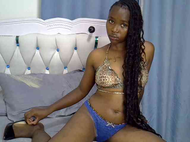 Prettyxoxo webcam