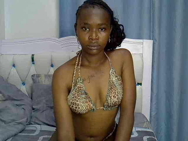 Prettyxoxo webcam