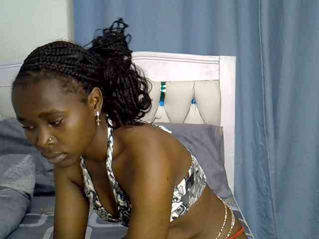 Prettyxoxo webcam