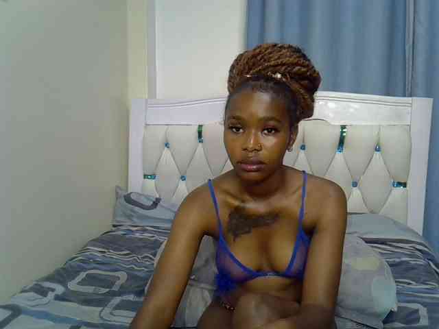 Prettyxoxo webcam