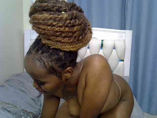 Prettyxoxo webcam