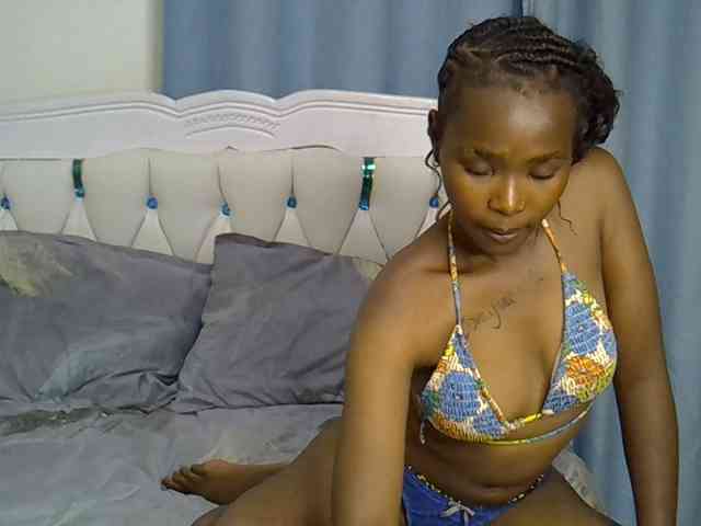 Prettyxoxo webcam