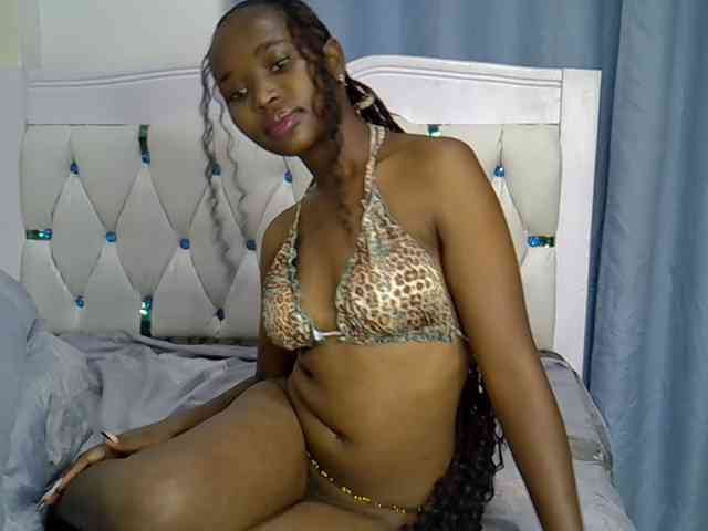 Prettyxoxo webcam