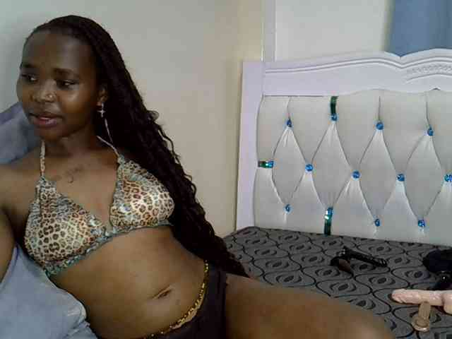 Prettyxoxo webcam