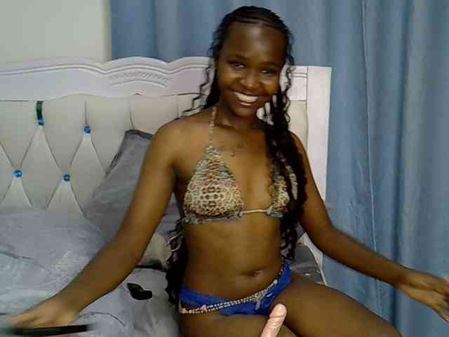 Prettyxoxo webcam