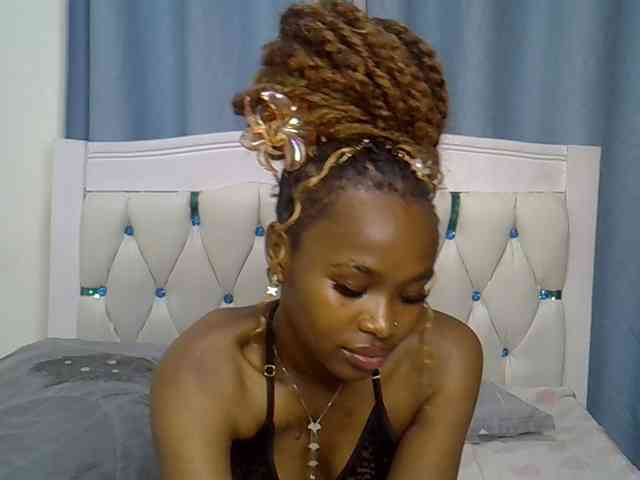 Prettyxoxo webcam