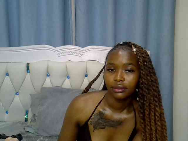 Prettyxoxo webcam