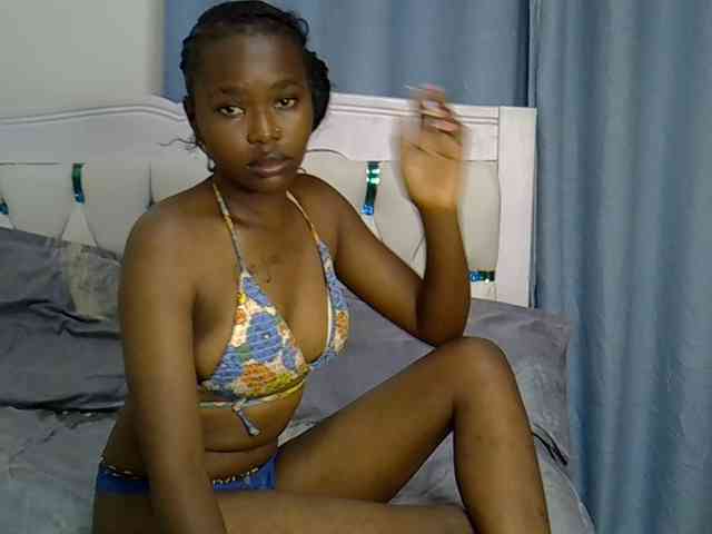Prettyxoxo webcam