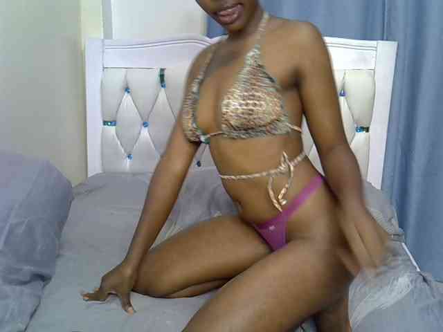 Prettyxoxo webcam