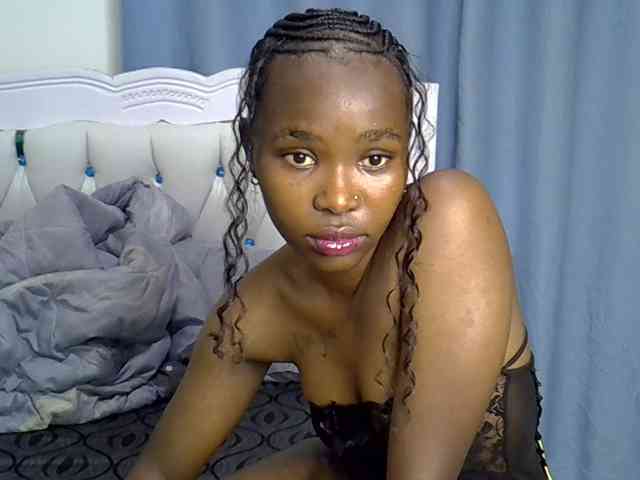 Prettyxoxo webcam