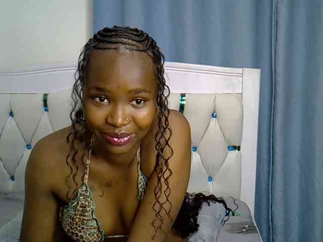 Prettyxoxo webcam