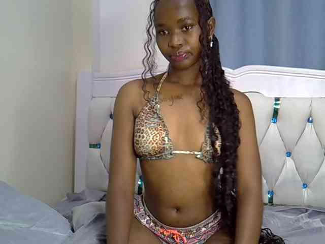 Prettyxoxo webcam