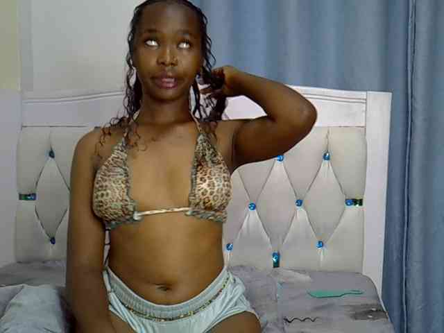 Prettyxoxo webcam