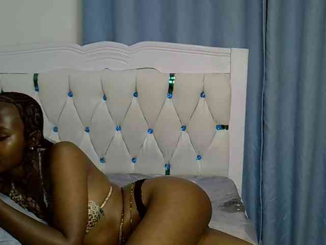 Prettyxoxo webcam