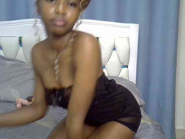 Prettyxoxo webcam