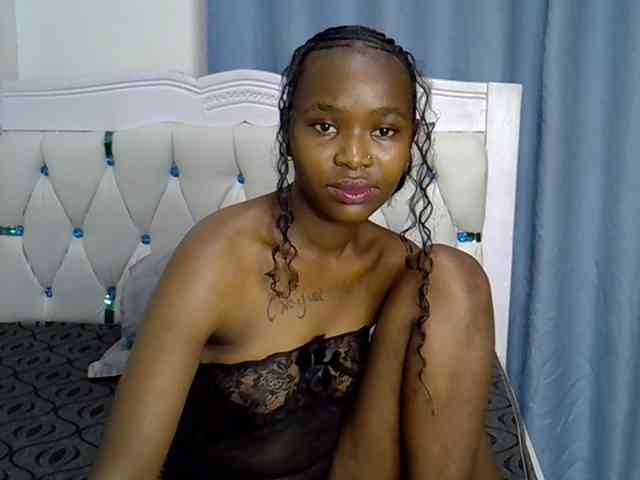 Prettyxoxo webcam