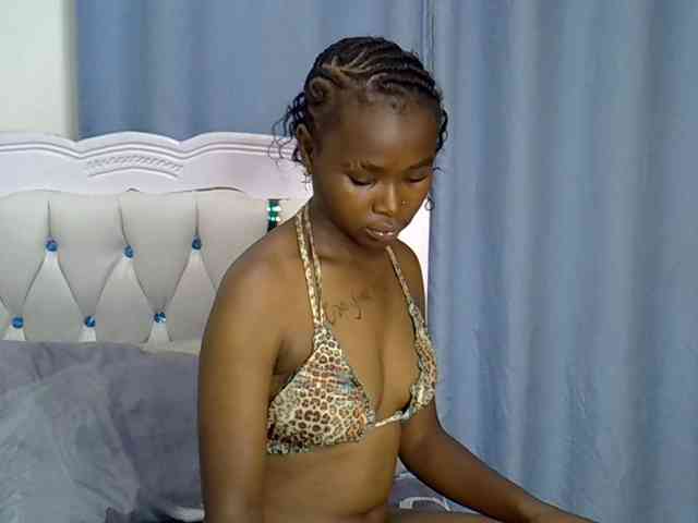 Prettyxoxo webcam