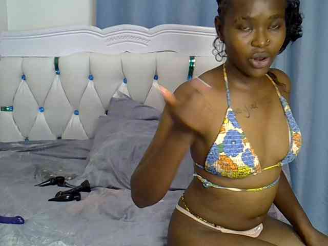 Prettyxoxo webcam