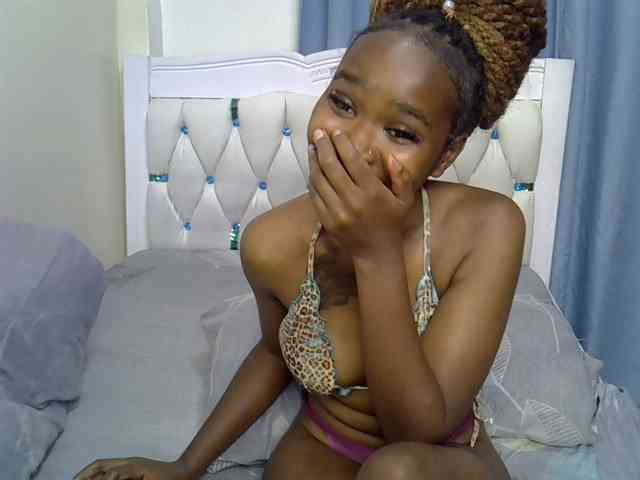 Prettyxoxo webcam