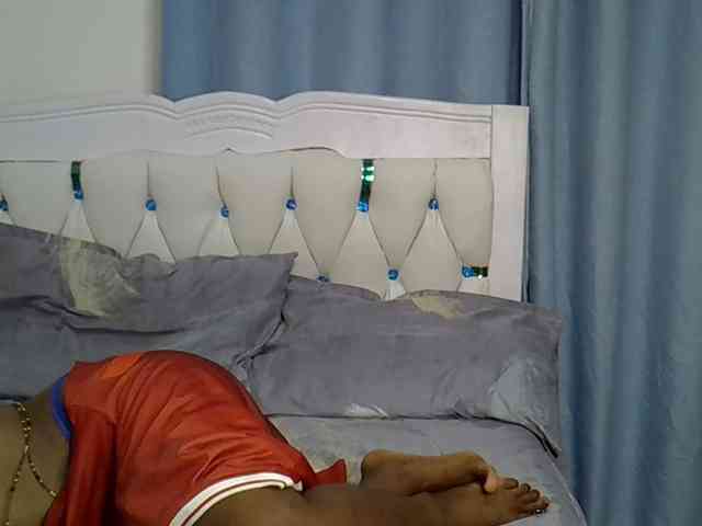 Prettyxoxo webcam