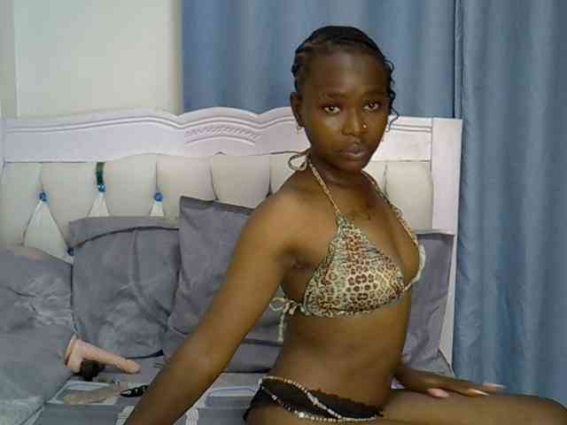 Prettyxoxo webcam